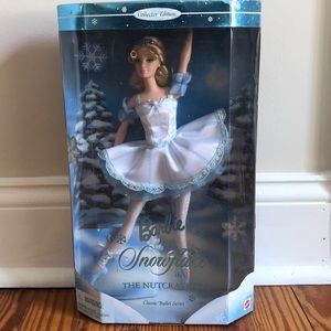 Vintage Barbie 2000 Snowflake in The Nutcracker